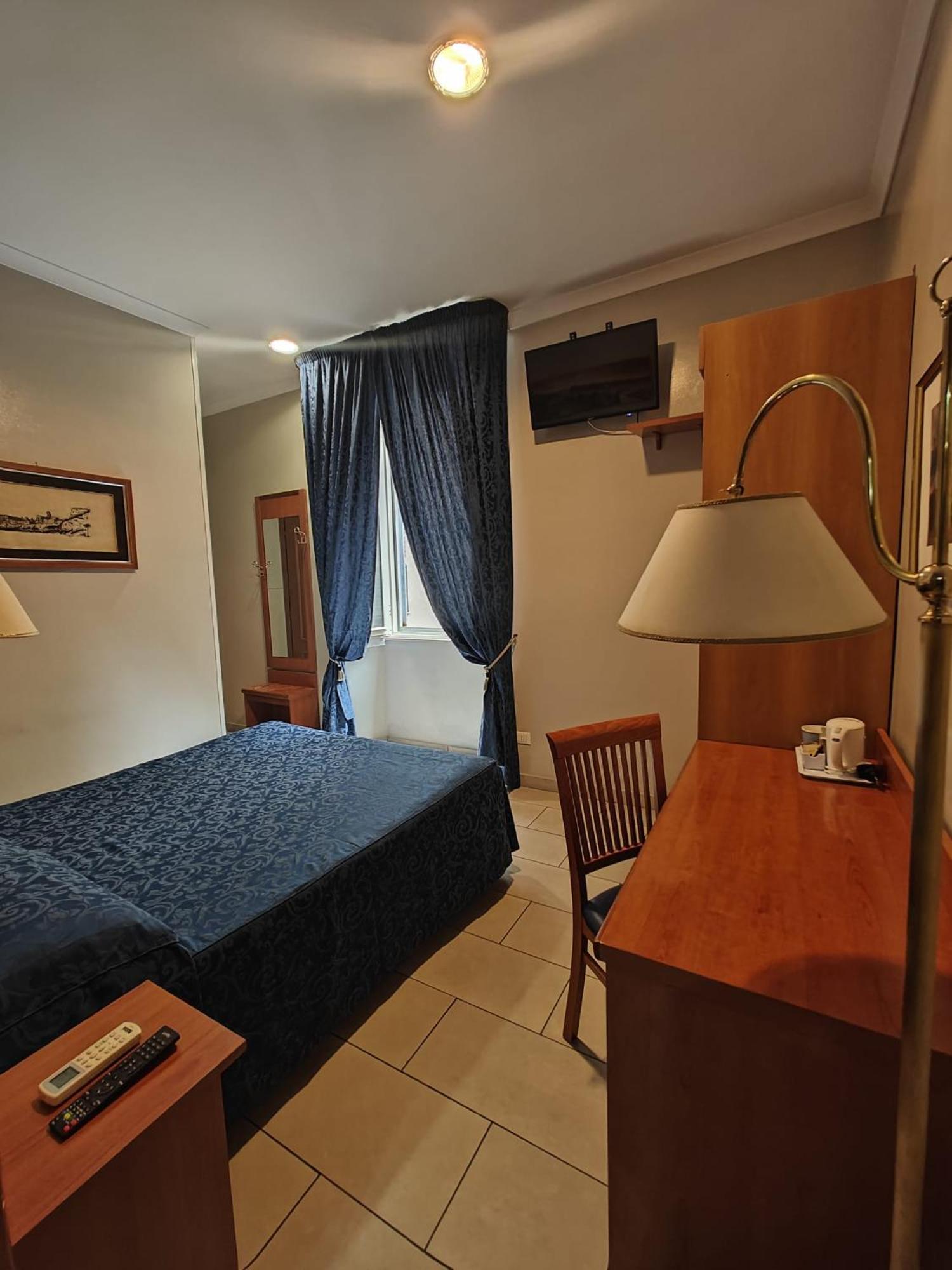 Domus Roxy Otel Roma Dış mekan fotoğraf