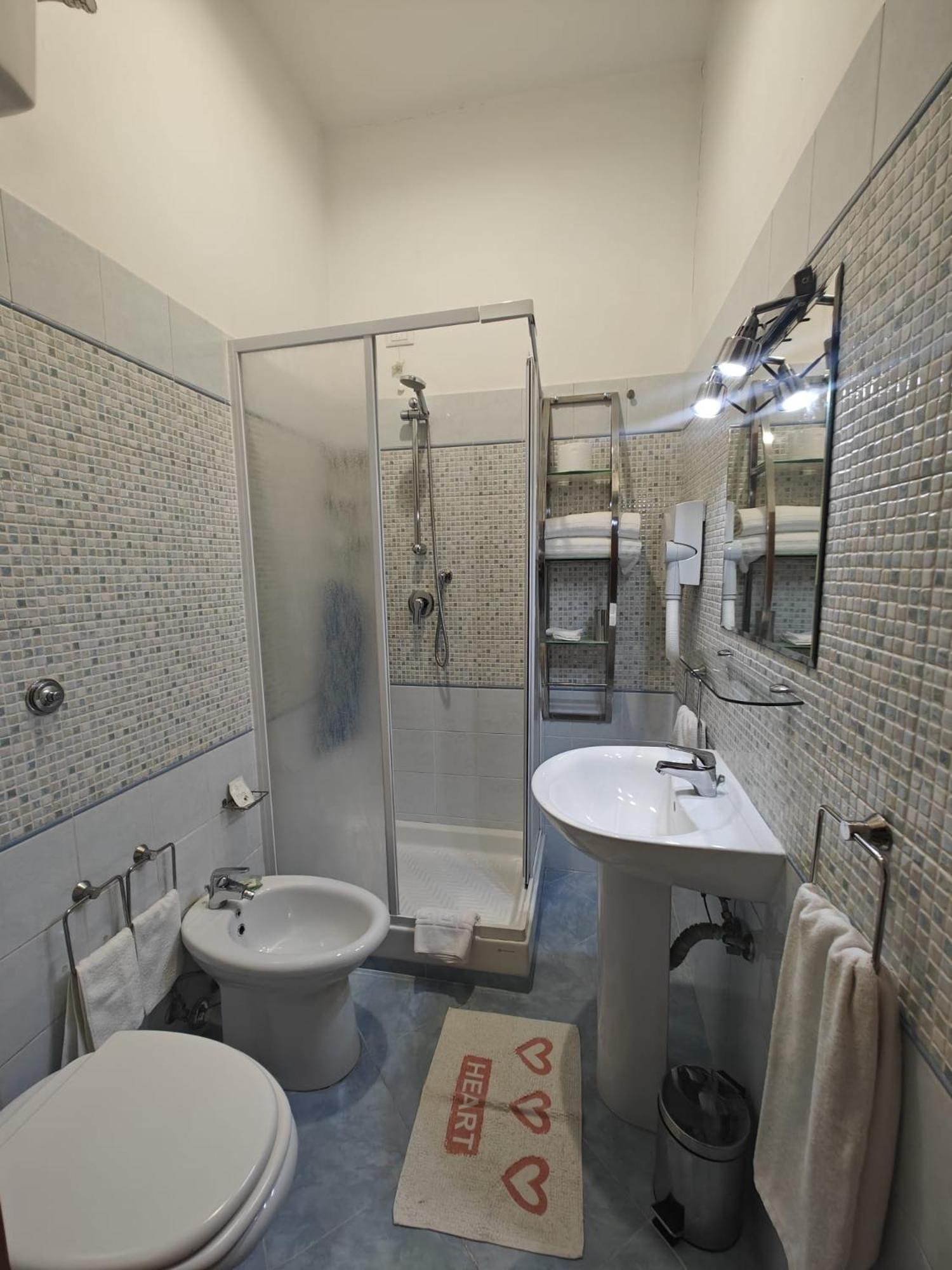 Domus Roxy Otel Roma Dış mekan fotoğraf